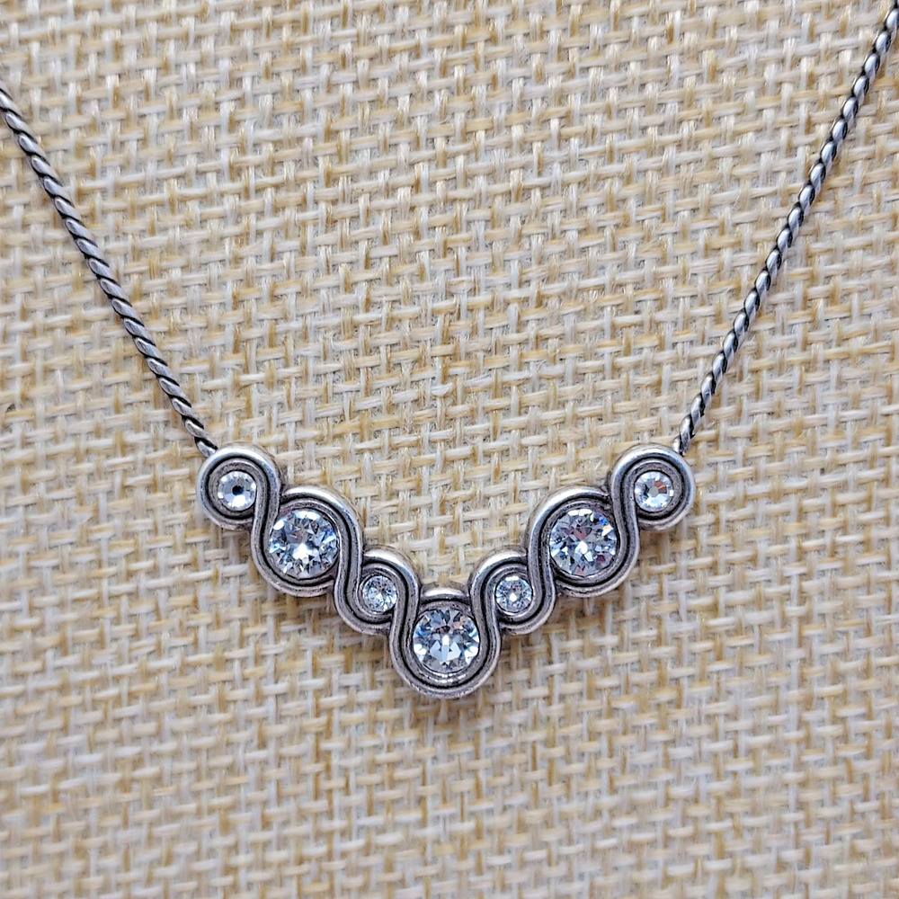 Brighton Infinity Sparkle Chevron Necklace Reversible JL4382 Retired 16" Signed